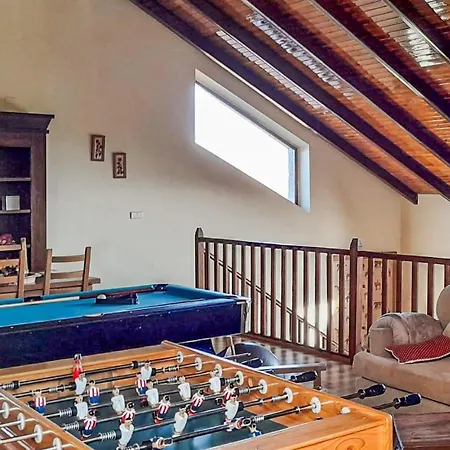 Feriehus Amazing Home In Navarredonda De Gredos *